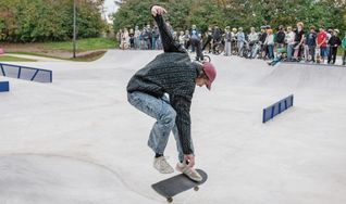 Cooler Sprung auf der neuen Skateanlage.	Bild: Nüßle